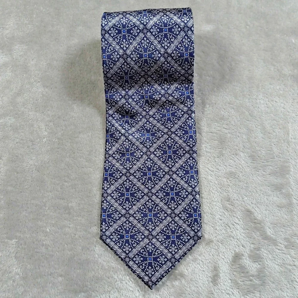 Vintage Christian Dior Monsieur Tie Mens 56.5x3.5 Blue Silver Geometric Abstract